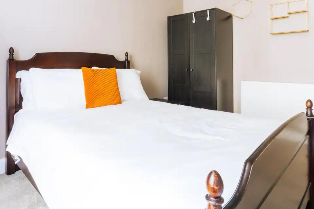 Homely 3 Bedroom In The Heart Of Central EDI Exteriér fotografie