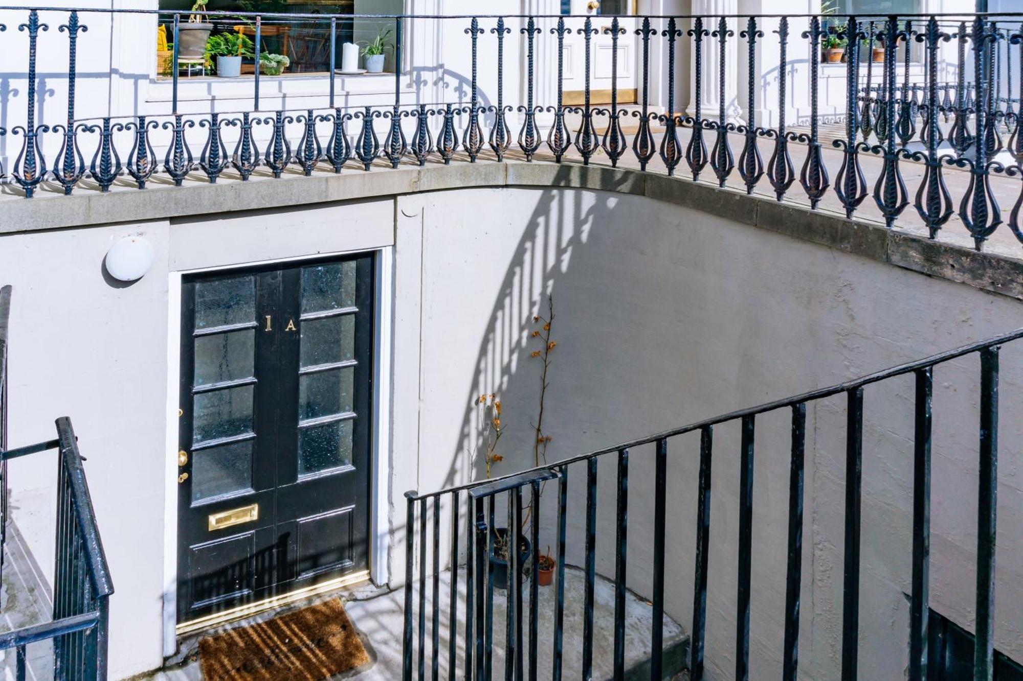 Homely 3 Bedroom In The Heart Of Central EDI Exteriér fotografie